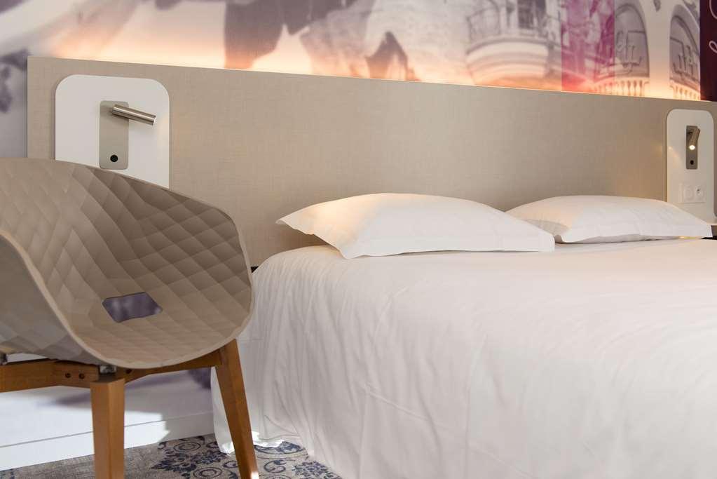 Brit Hotel Nantes Vigneux - L'Atlantel Quarto foto
