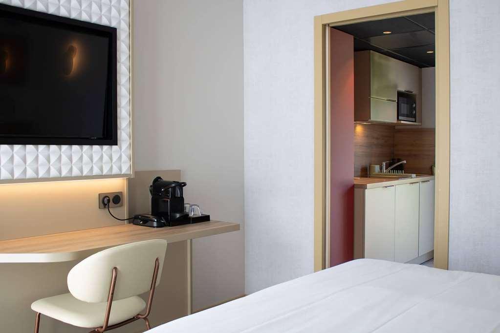 Brit Hotel Nantes Vigneux - L'Atlantel Quarto foto